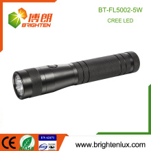Chine Hot Sale Aluminium Matal Handheld Utilisation d'urgence 2D Taille Batterie Puissante Bright 5W XPG Meilleure lumière robuste pour la torche